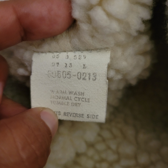 Levi's Sherpa Lined Vintage Vest Size Large - Picture 5 of 6